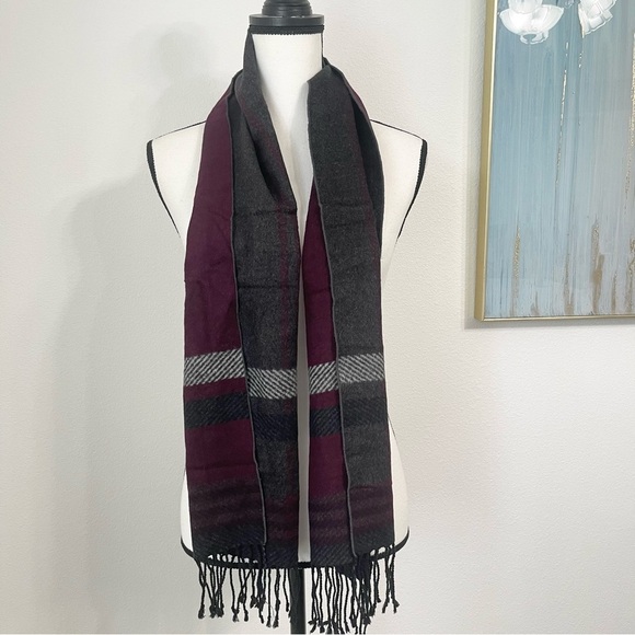 Club Room unisex  scarf 100% silk 60x12 Reversable plaid-Red Gray Black Fringe - Picture 1 of 7